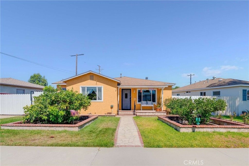 5031 N Raton, Long Beach