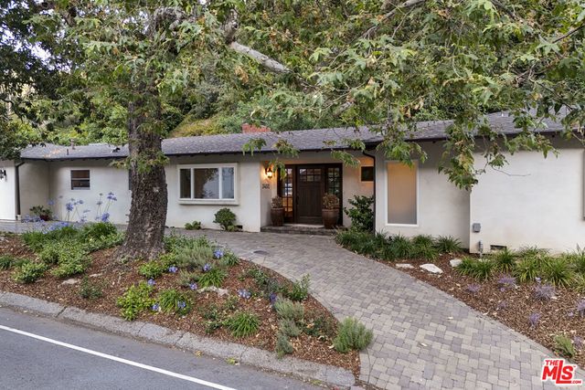 3452 Mandeville Canyon Road, Los Angeles