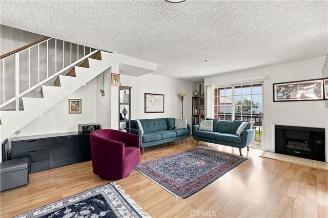147 W Acacia # 160, Glendale