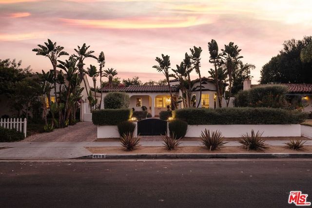 4649 Cartwright Avenue, Toluca Lake
