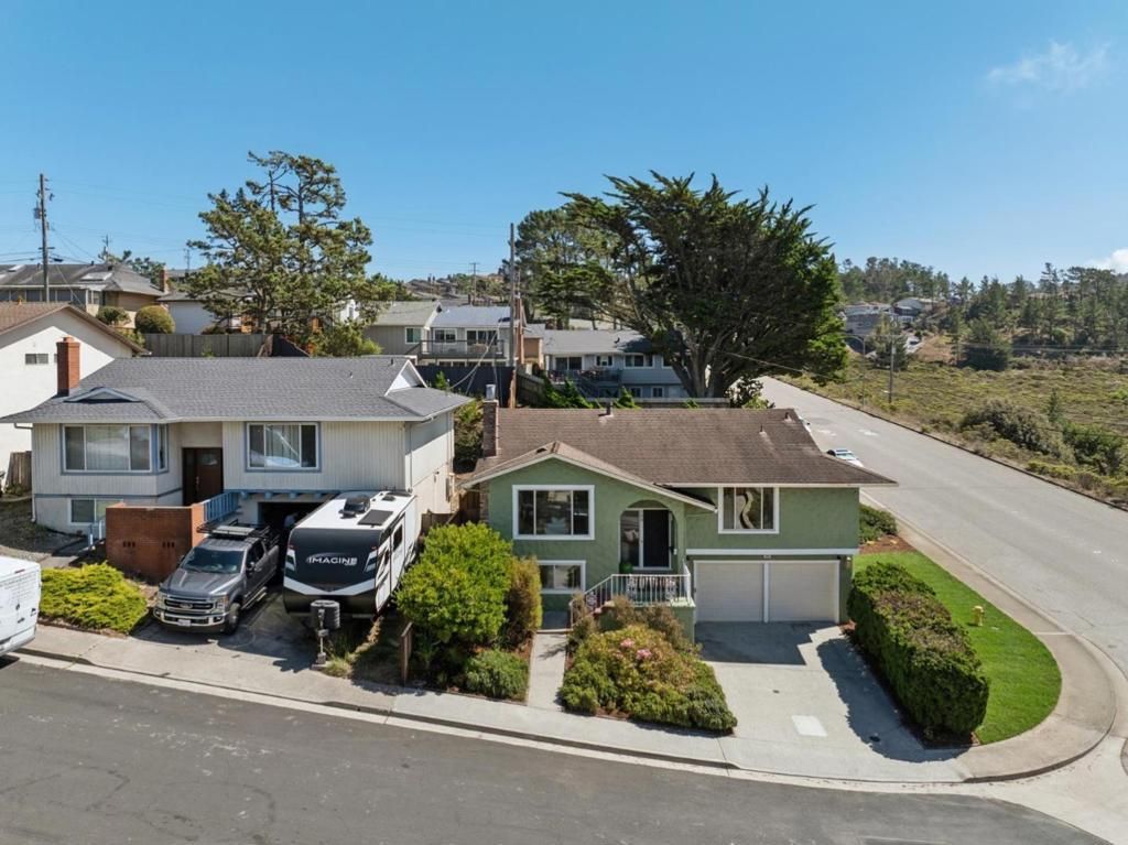 190 Stanislaus Court, San Bruno