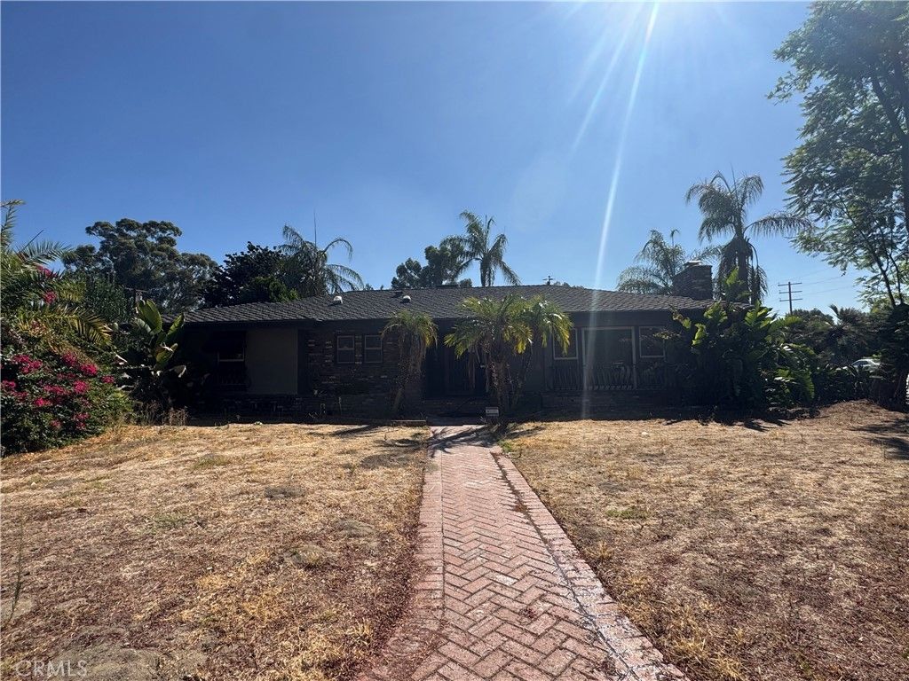 3015 Pepper Tree Lane, San Bernardino