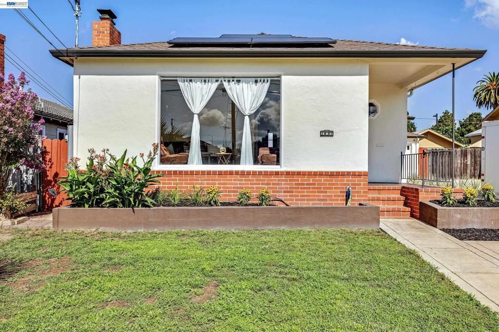 1441 170th Ave, Hayward