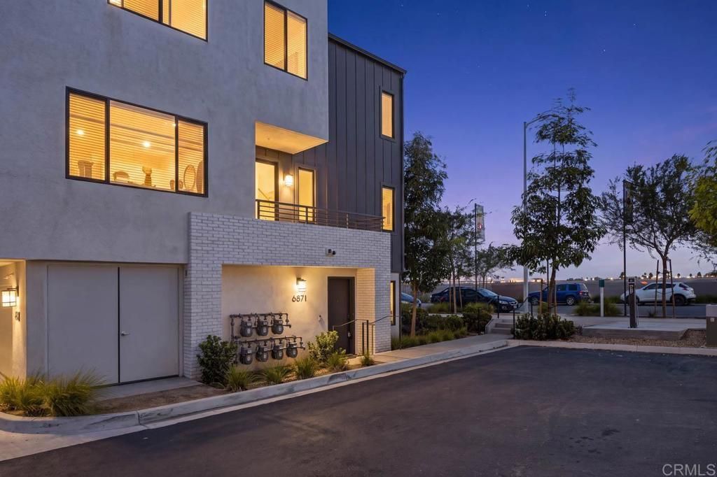 6871 Secano Street, San Diego