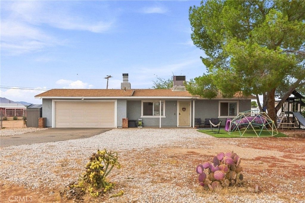22889 Anoka, Apple Valley