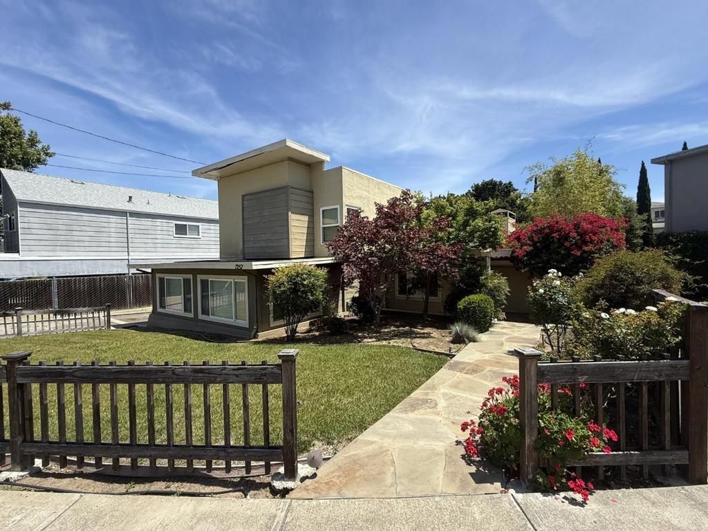 1257 Magnolia, San Carlos