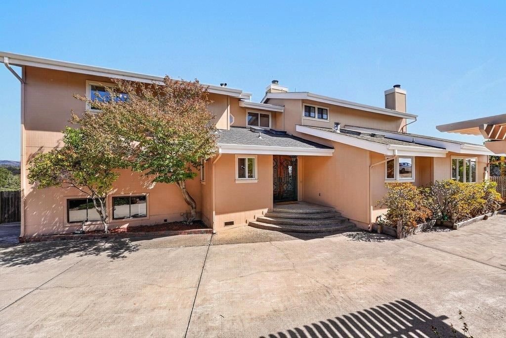 8700 Coker Road, Salinas