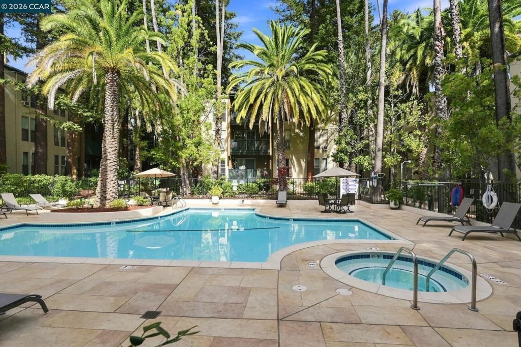1236 Walker Ave # 306, Walnut Creek