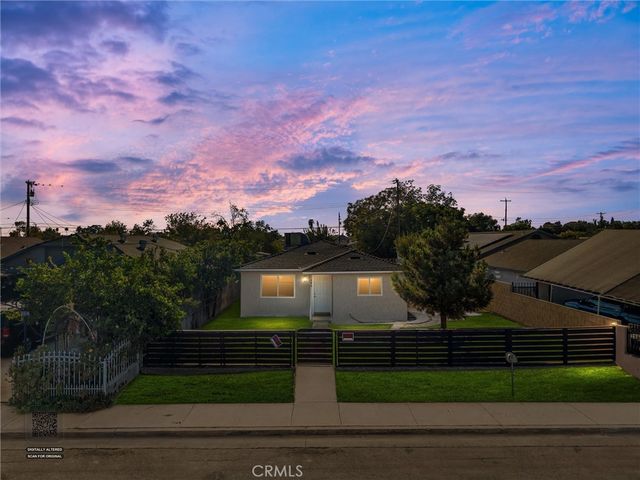346 Tyree Toliver Street, Bakersfield