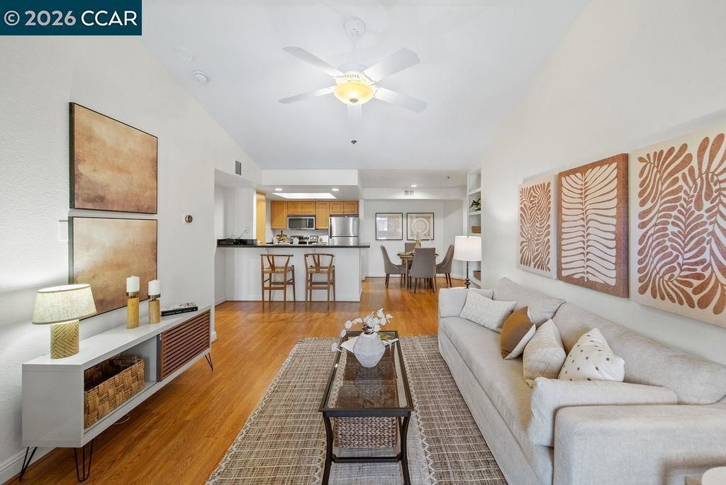 2530 Oak Rd # 303, Walnut Creek