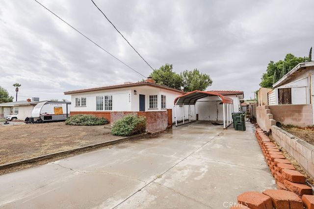 8930 Boxwood Avenue, Fontana