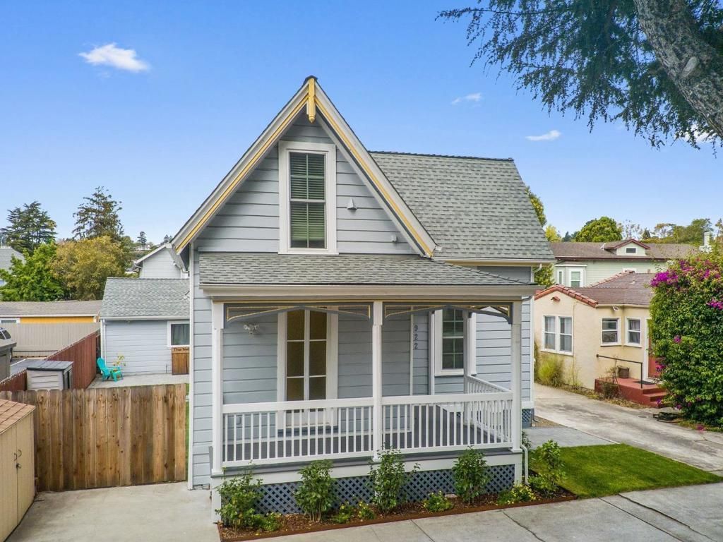 922 Mission Street, Santa Cruz