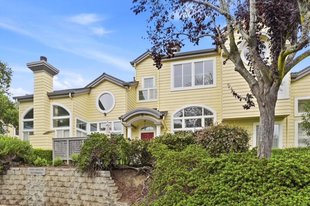 34 Erin Lane, Half Moon Bay