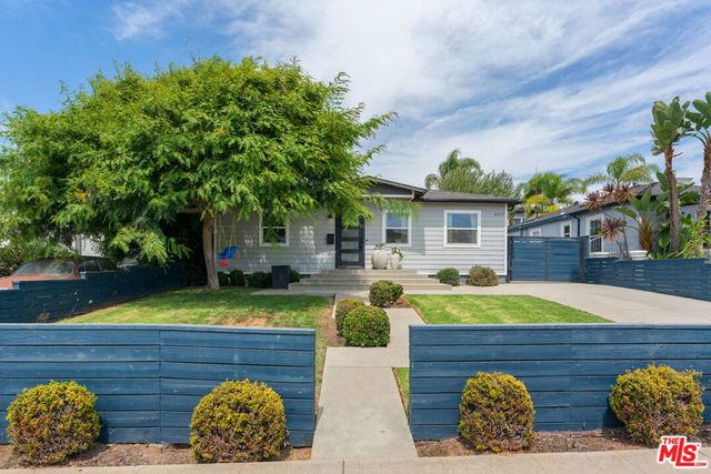 6417 W 83rd Street, Los Angeles