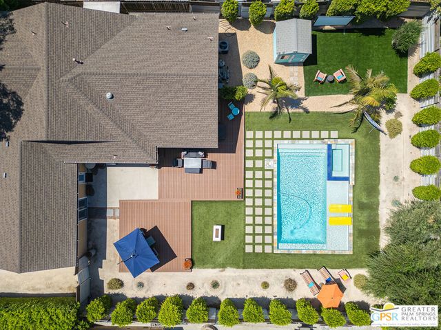 13435 Erwin Street, Los Angeles