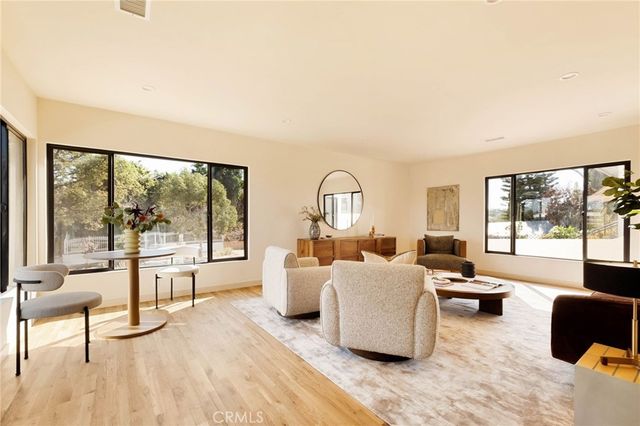5217 Hub Street, Los Angeles