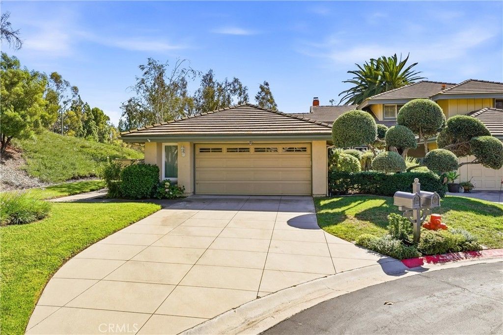 7806 E Appaloosa, Orange