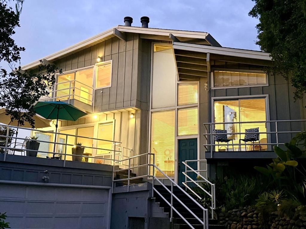 555 Vista Del Mar Drive, Aptos