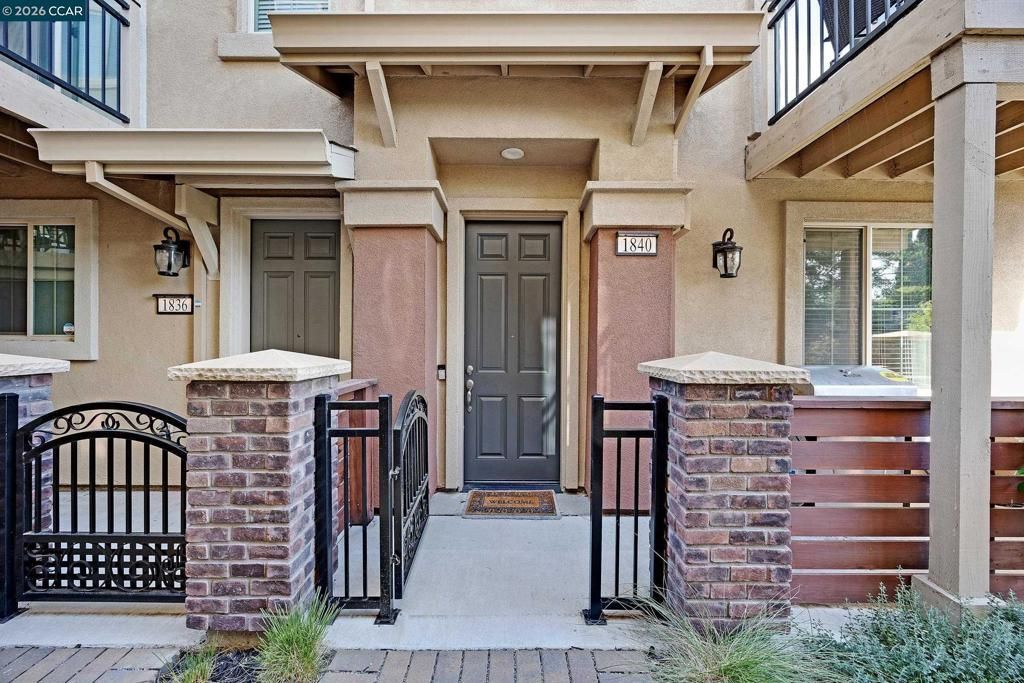 1840 Enclave Pl, Concord