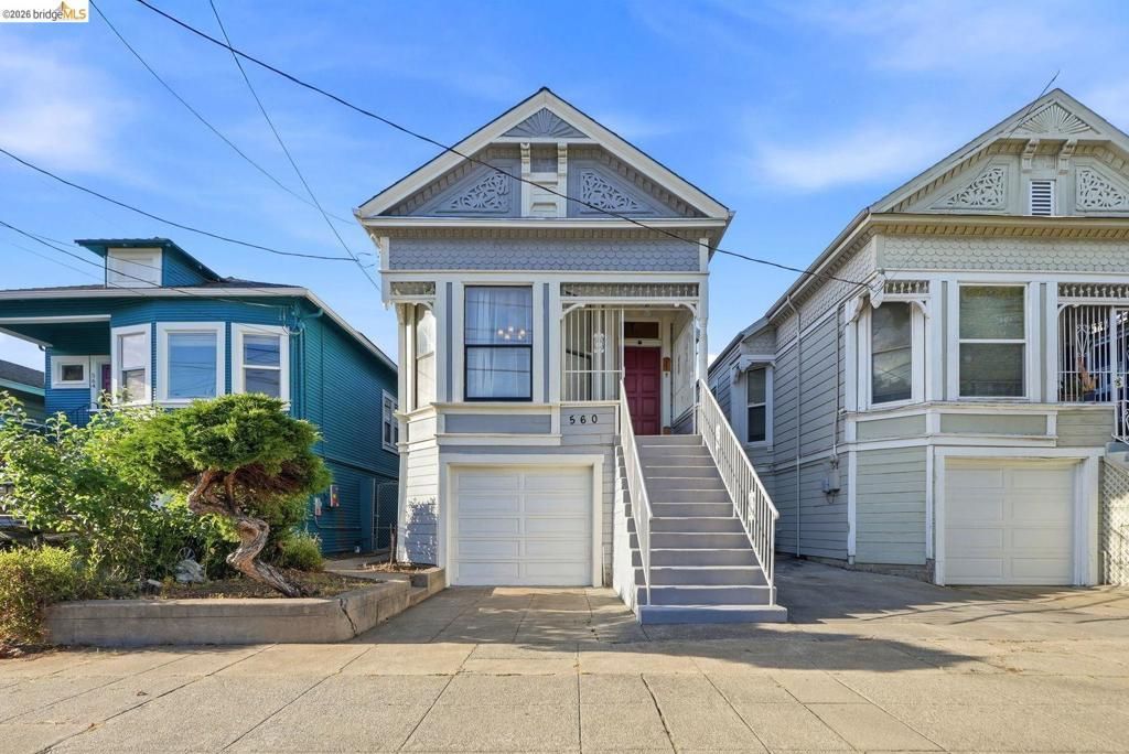 560 45th St, Oakland