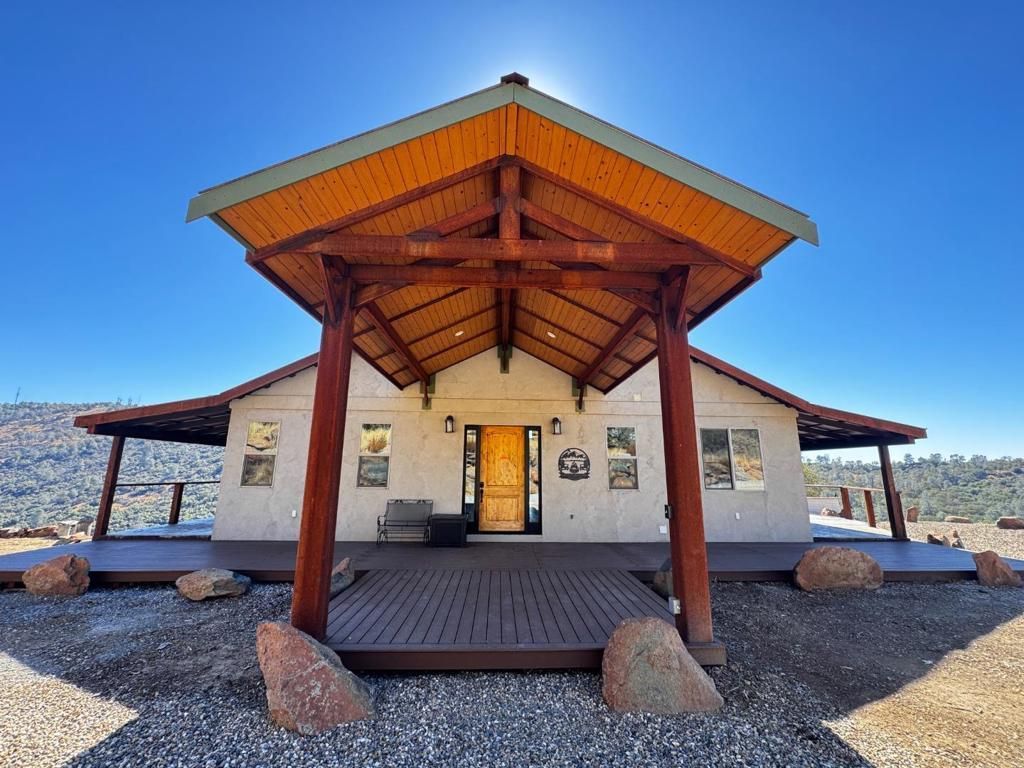 2280 Roan Road, Angels Camp