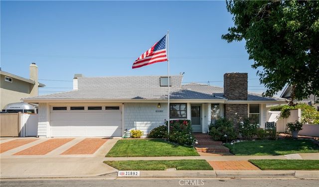 21892 Kaneohe, Huntington Beach