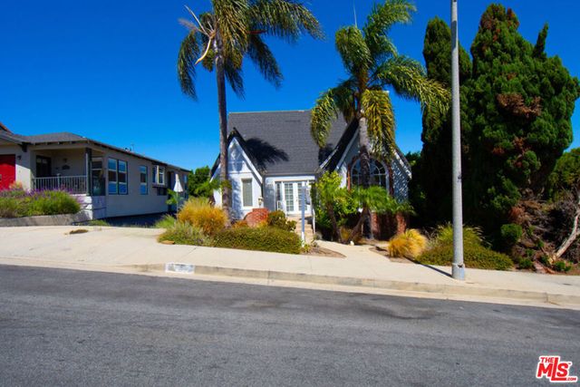 1334 W 17th Street, Los Angeles