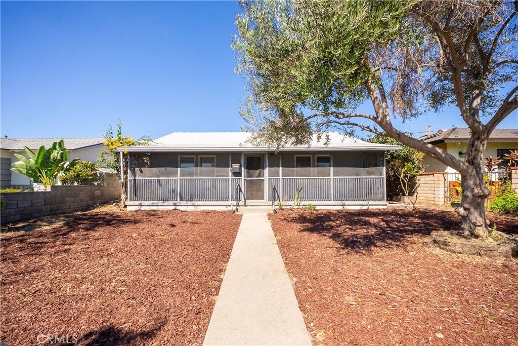939 N Orange, Azusa