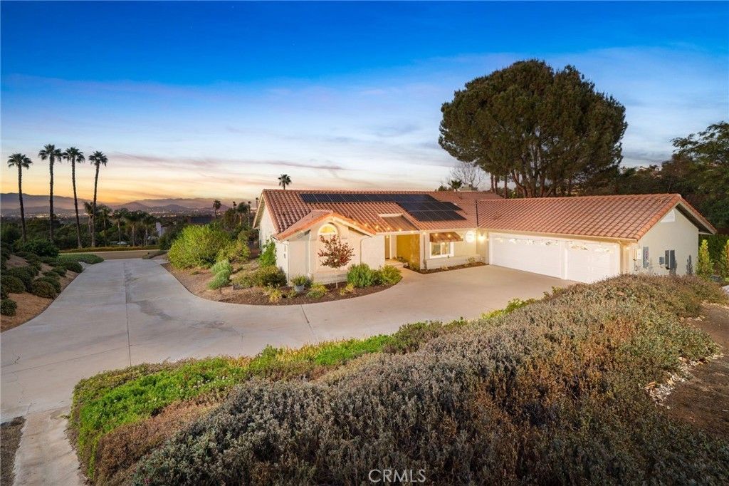 16401 Orangewind Lane, Riverside