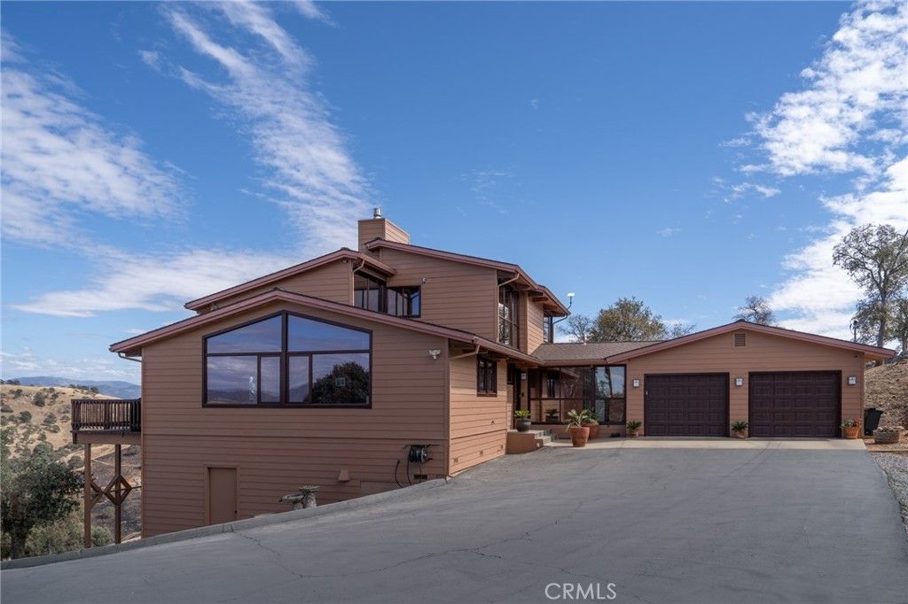 9256 Lazo Way, La Grange