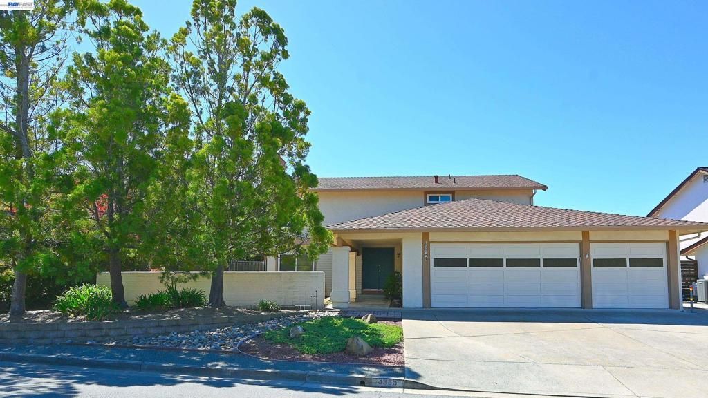 3585 Deer Park Ct, Hayward