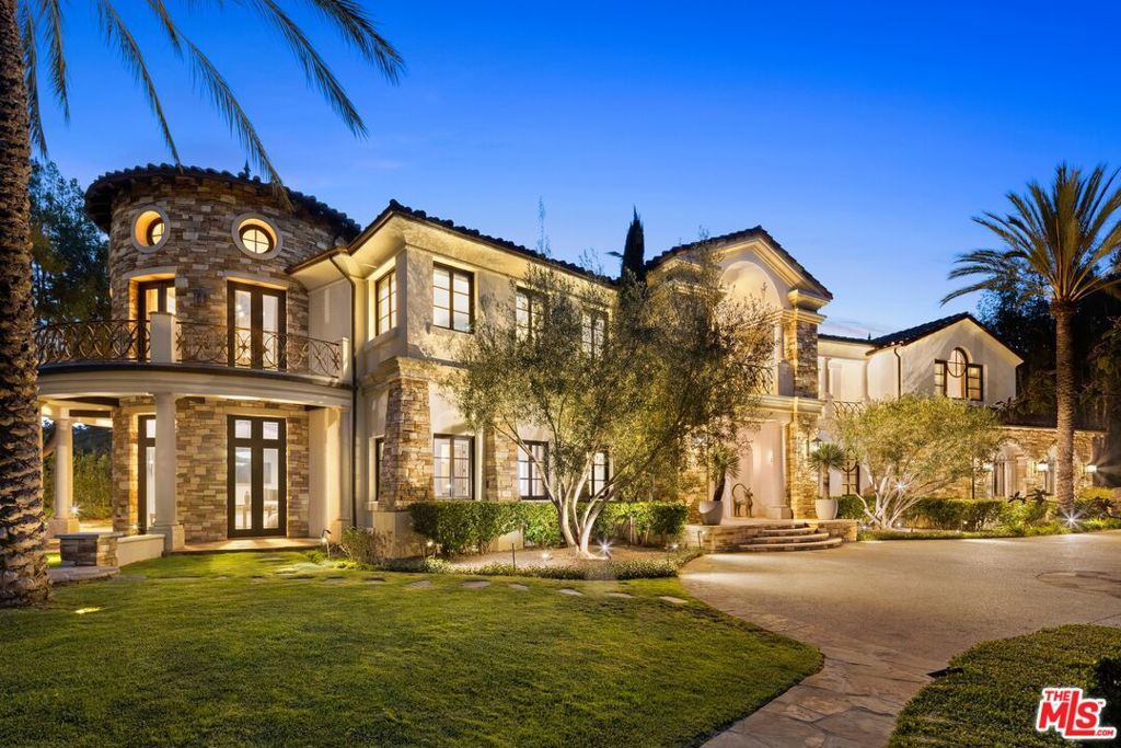Photo of Listing #26985177