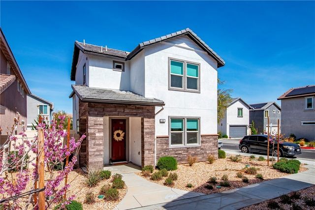260 Summerville Ln, Palmdale
