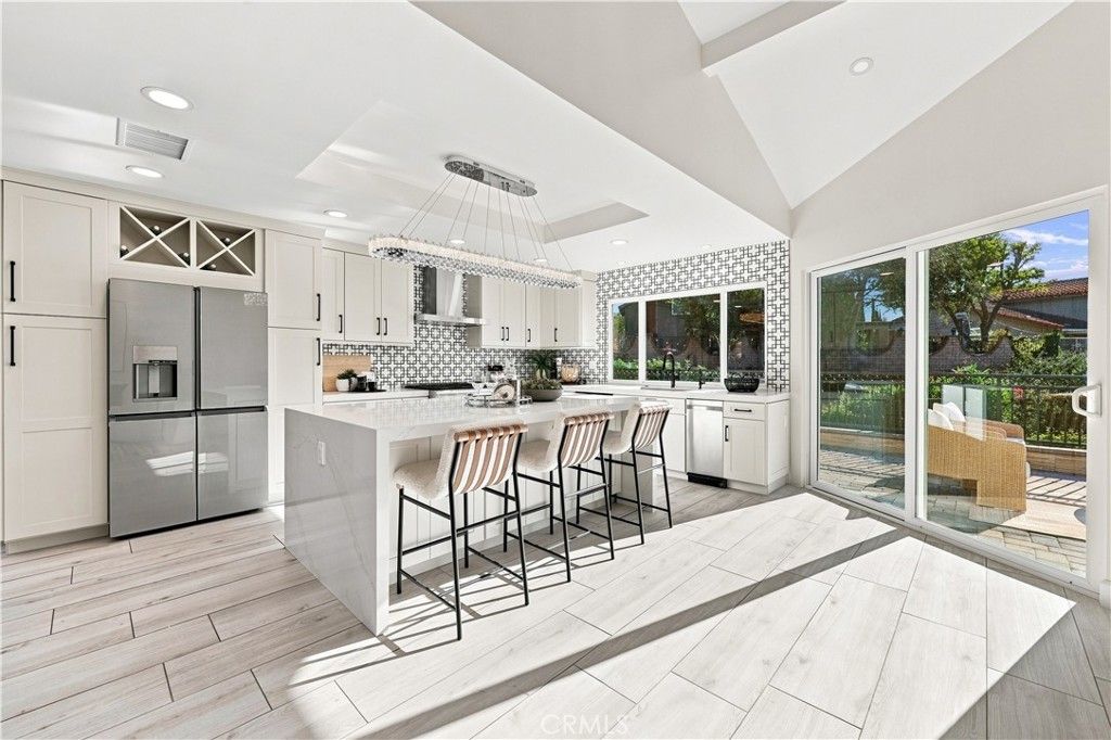 991 S Park Rim Circle, Anaheim Hills