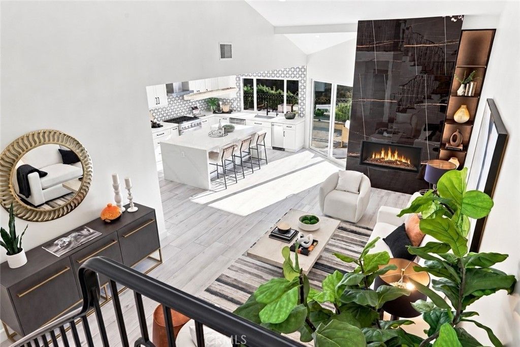 991 S Park Rim Circle, Anaheim