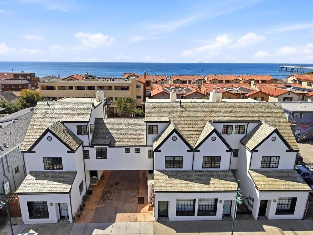 2338 Palmetto Avenue, Pacifica
