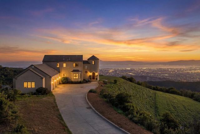 17599 Montebello Road, Cupertino