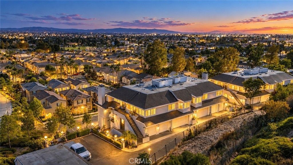 1033 Lakeview, Azusa