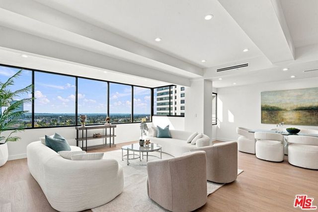 865 Comstock Avenue # 14b, Los Angeles