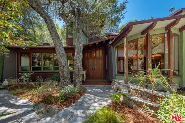 3851 Kingswood Road, Sherman Oaks