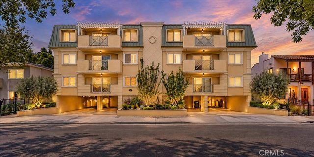 637 N West Knoll # 204, West Hollywood