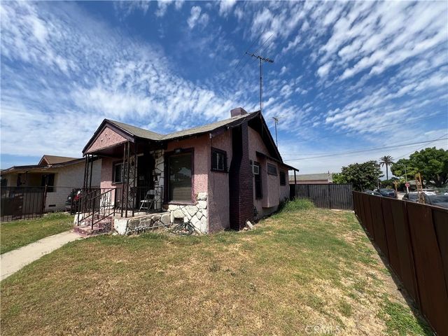 1201 W 71st, Los Angeles