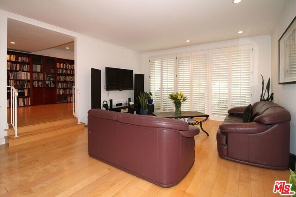 1550 Greenfield Avenue # 201, Los Angeles