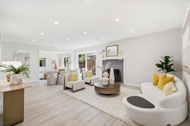1443 Gretel Lane, Mountain View
