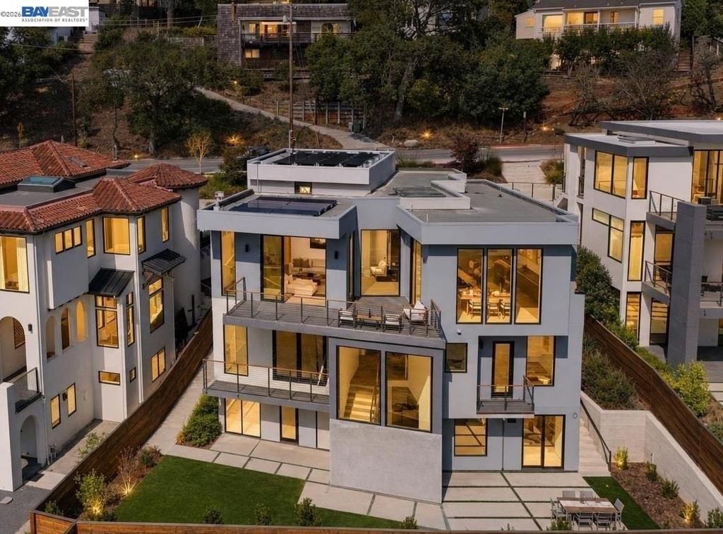 1026 Grizzly Peak Blvd, Berkeley