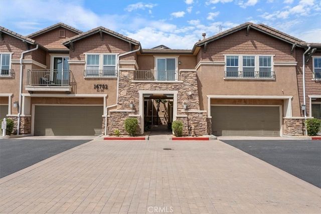 16702 Nicklaus # 83, Sylmar