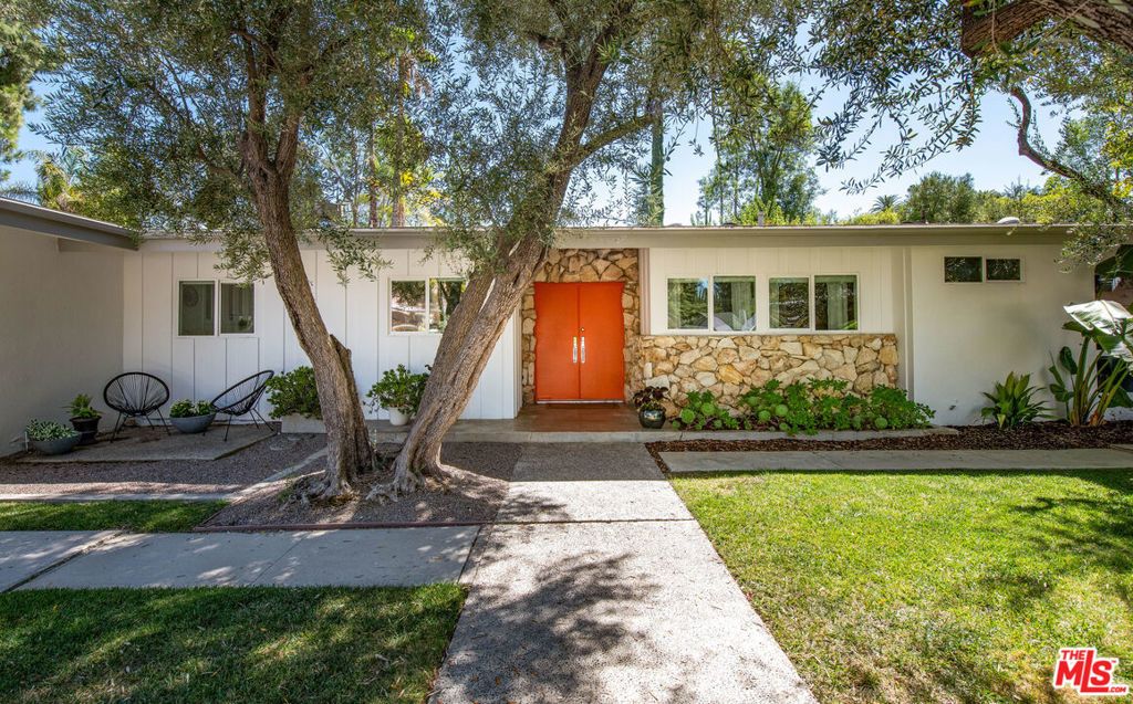 4509 Caminito Place, Los Angeles