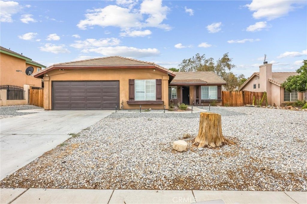 14806 Cypress, Adelanto