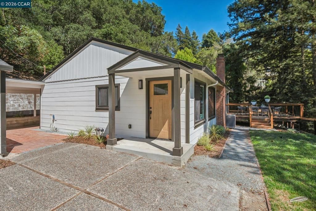 50 Overhill Rd, Orinda