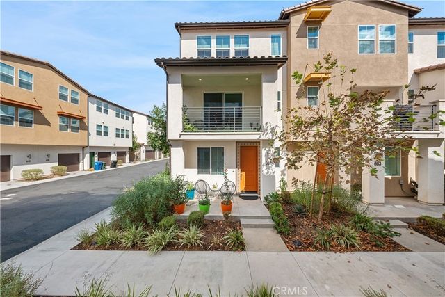 667 Lemon Lane, Covina